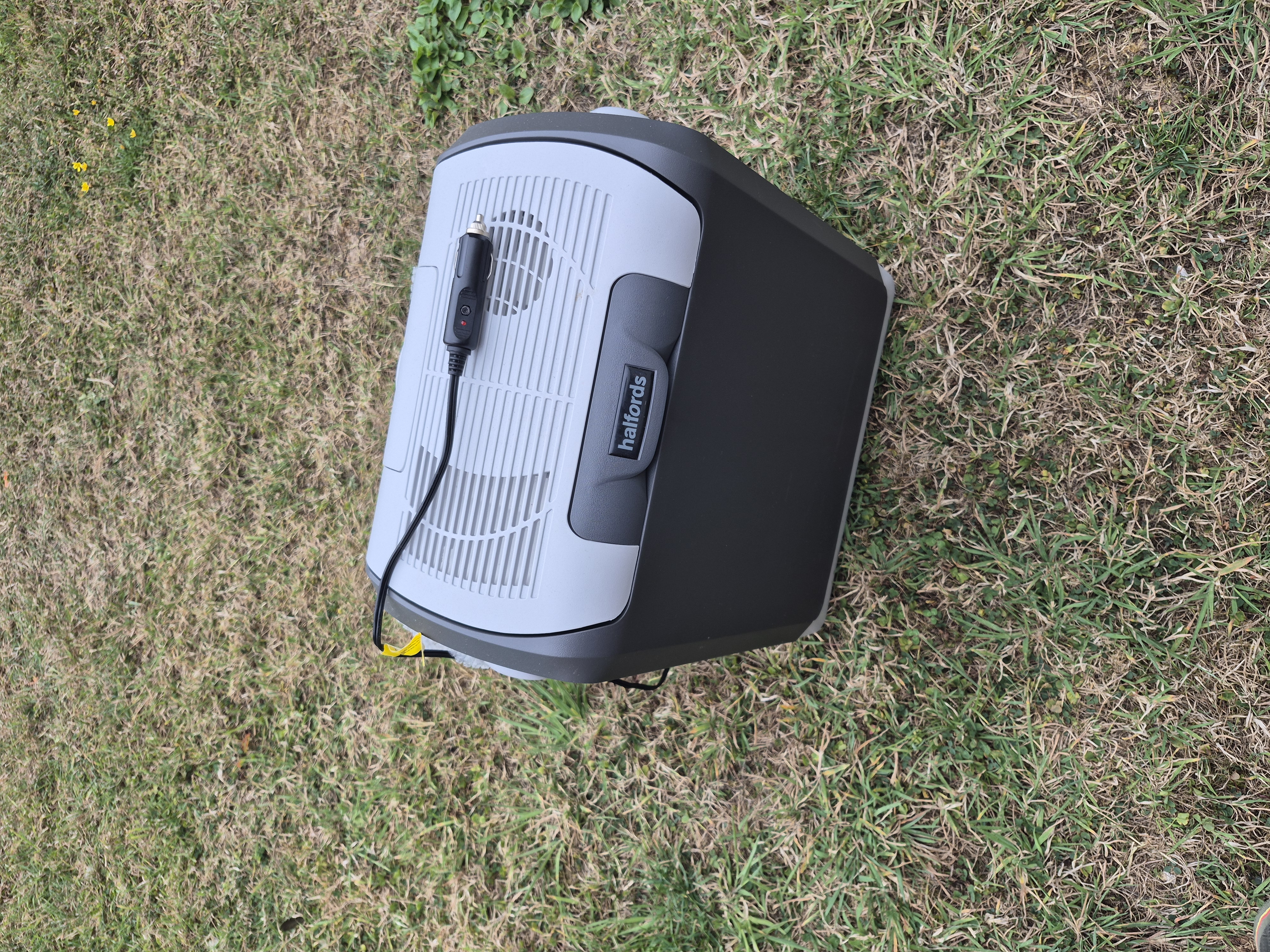 Electric coolbox. Halfords